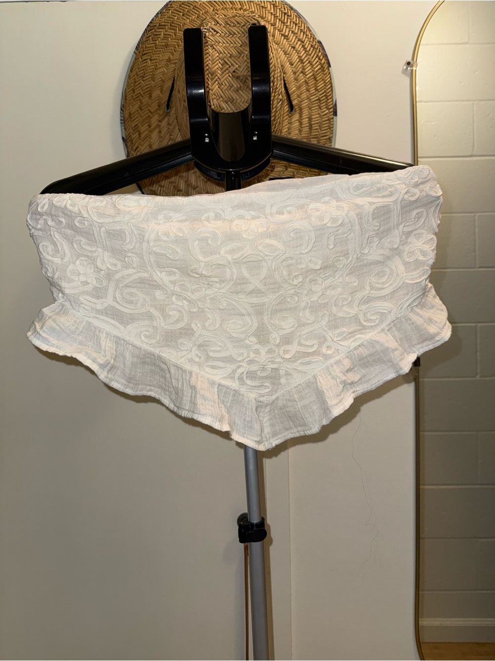 American Eagle Outfitters White Embroidered Ruffle Crop Top